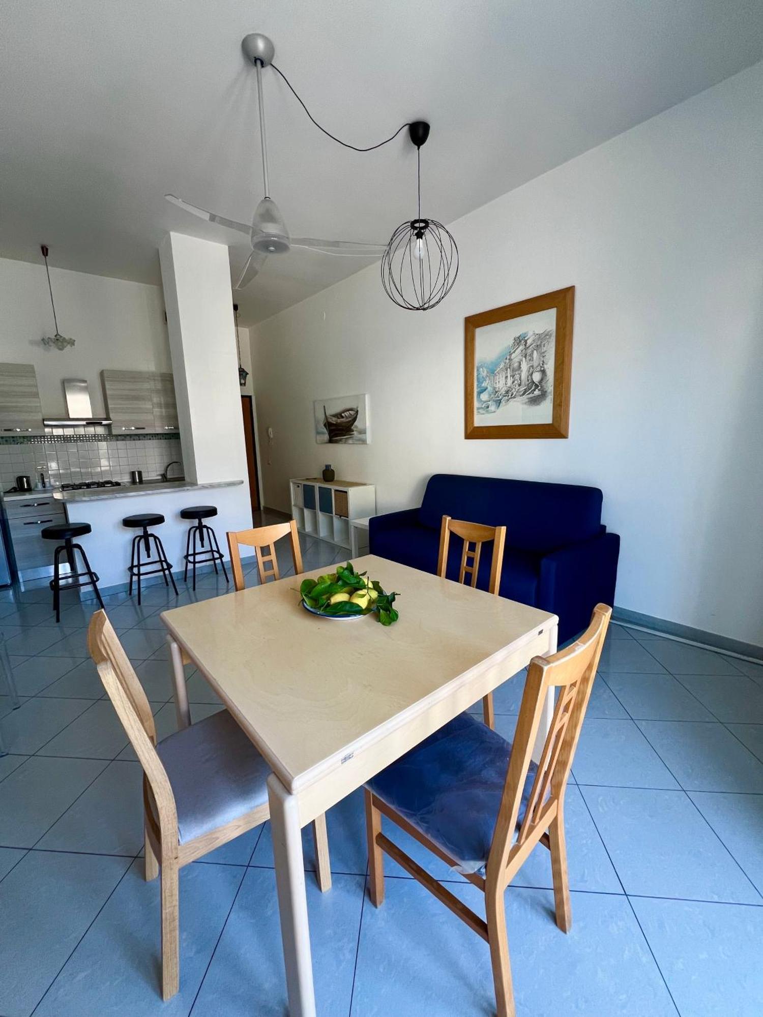 La Casa Lungo Il Mare Apartment Maiori Exterior photo